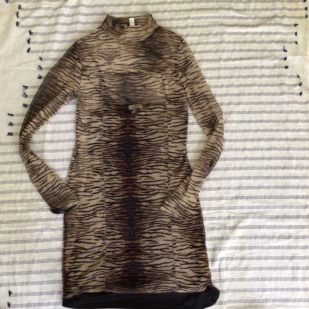 Top Shop animal print sheer turn toe neck mini dress SIZE Medium